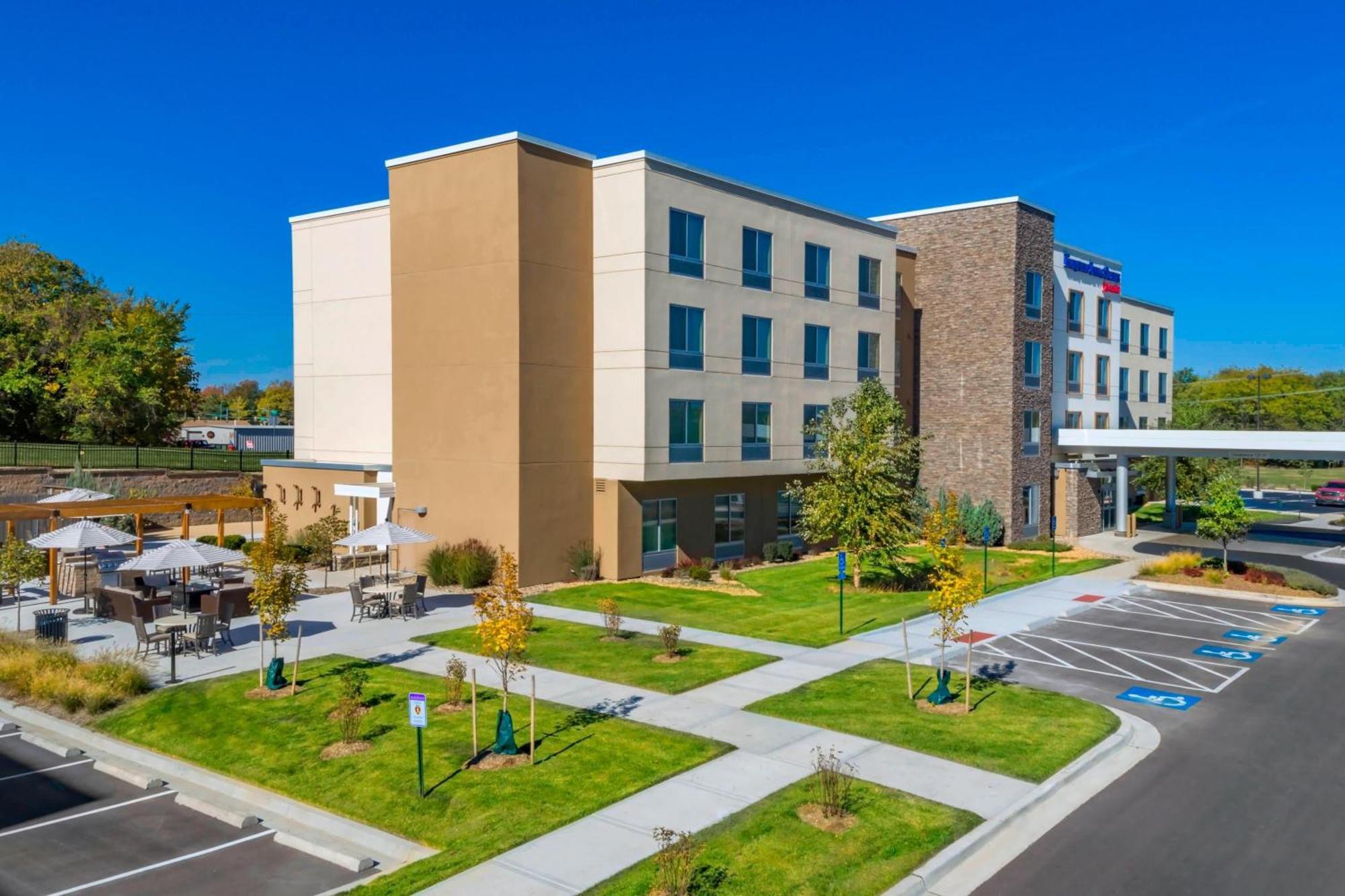 Fairfield Inn & Suites By Marriott Левънуърт Екстериор снимка